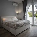 Bed & Breakfast Sorahnia - Design House 4*