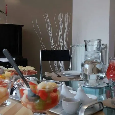 Sorahnia - Design House Nocleg ze śniadaniem 4*