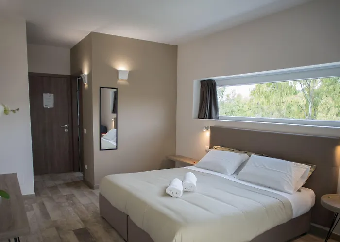 Sorahnia - Design House Bed & Breakfast