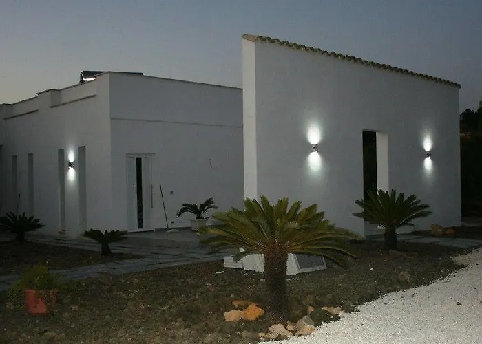 Bed & Breakfast Sorahnia - Design House 4*